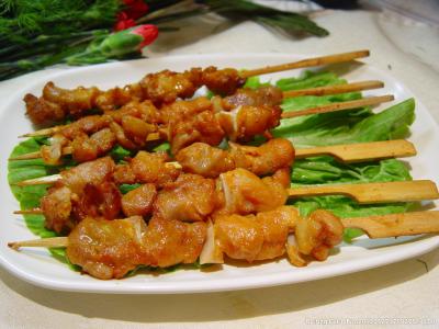 四川燒烤培訓(xùn)中心需要多少錢？適合于草創(chuàng)業(yè)者小本運(yùn)營(yíng)