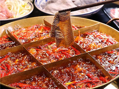 火鍋技術(shù)培訓(xùn)學(xué)校哪里排名好？