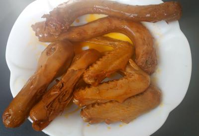 小吃培訓(xùn)班多少錢？麻辣鴨脖技術(shù)培訓(xùn)