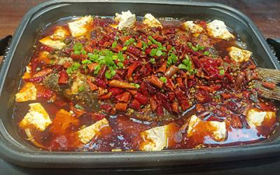 成都學(xué)萬州烤魚培訓(xùn)機構(gòu)哪里好？想學(xué)烤魚哪里有